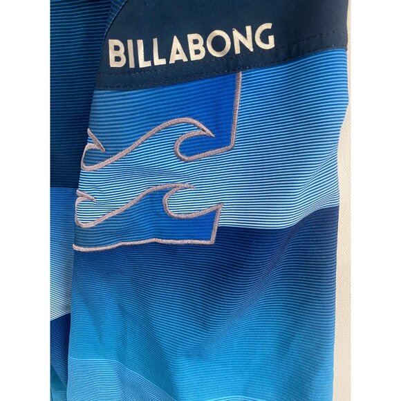 Billabong PlatinumX Board Shorts Mens 34 11" Beach Swim Trunks - Picture 3 of 8
